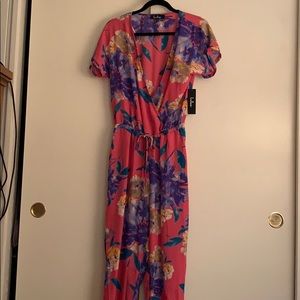 Lulus jumpsuit